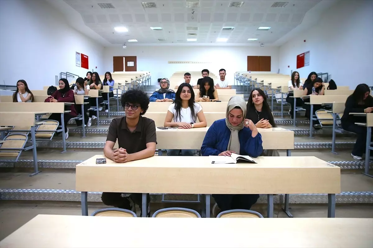 33 yil sonra universiteli oldu PcTRkIkP