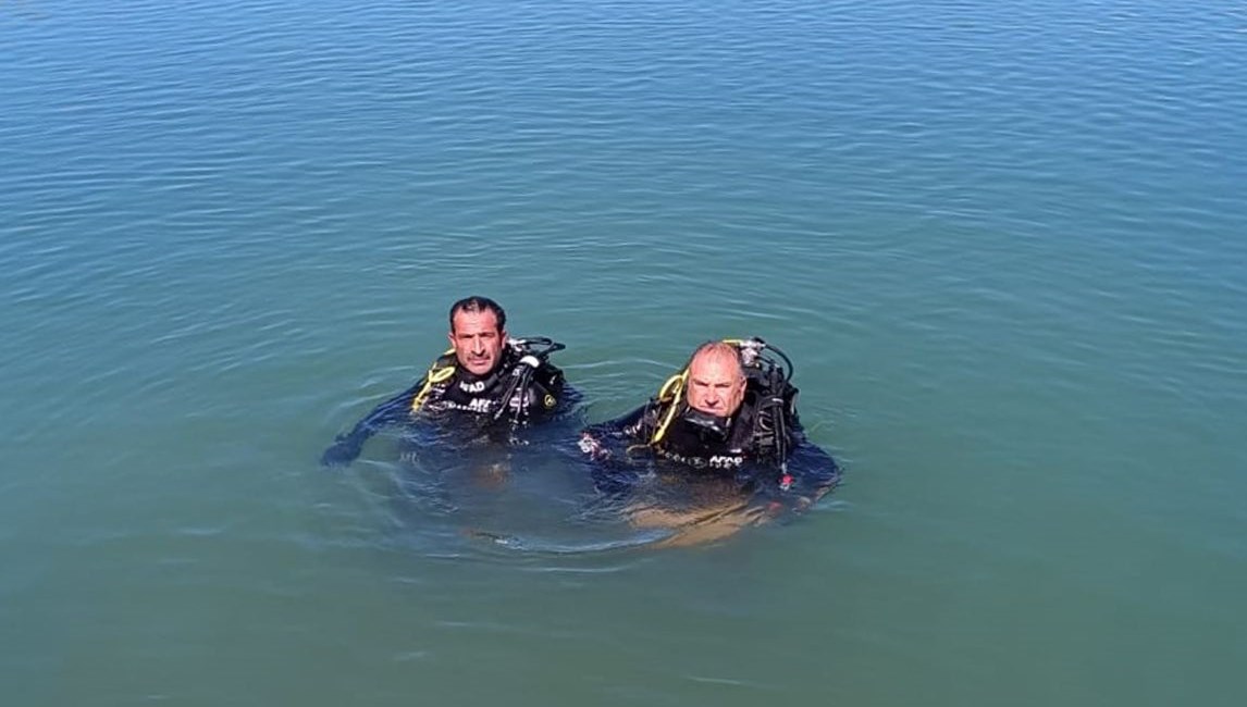kayip emekli polisin baraj golunde cansiz bedeni bulundu uGJEjE5e