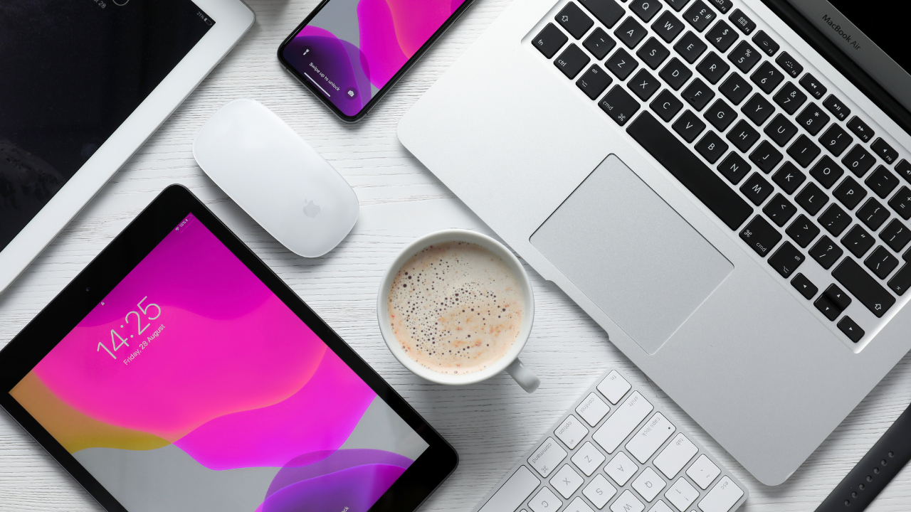 macos tahoe ipados 26 ve watchos 26 guncellemeleri yayinlandi XUjsJq9V