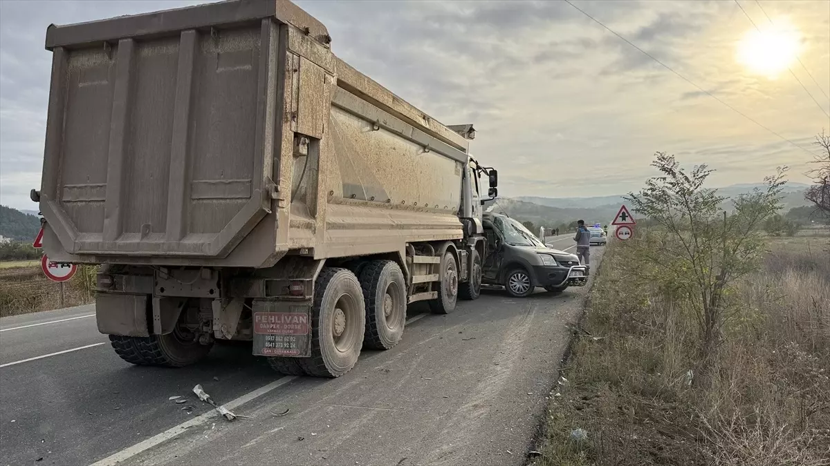 canda trafik kazasi 1 olu 6VVU8kNX.jpg