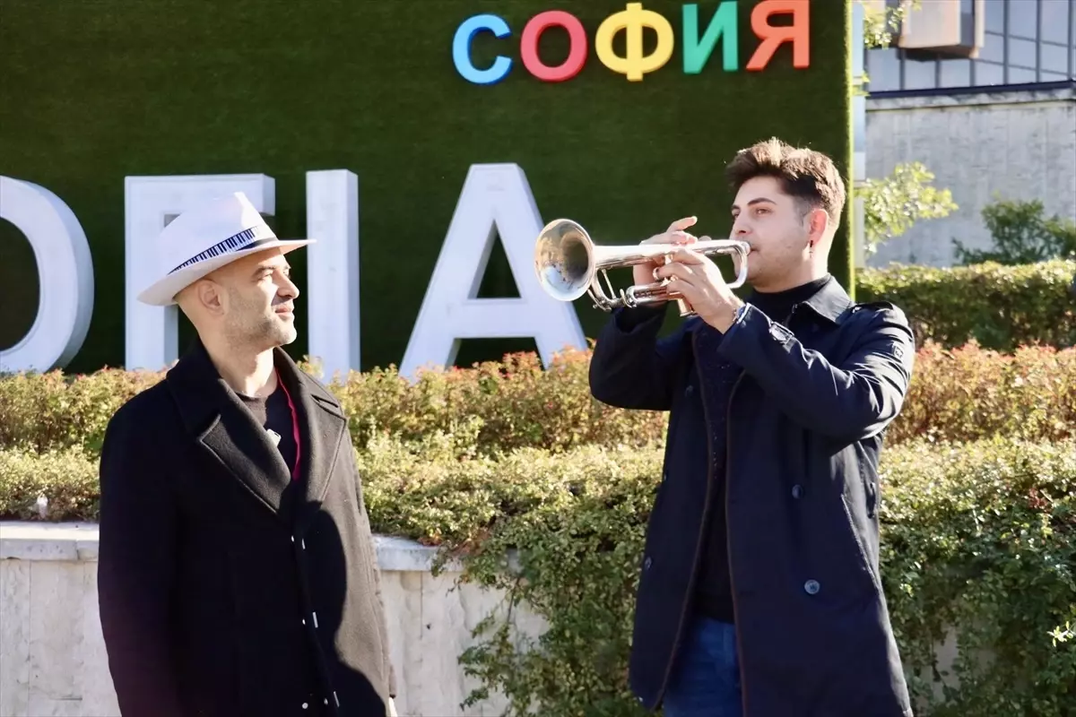 murat evgin bulgaristanda dizi muzikleriyle aniliyor Kk7kuB1M.jpg