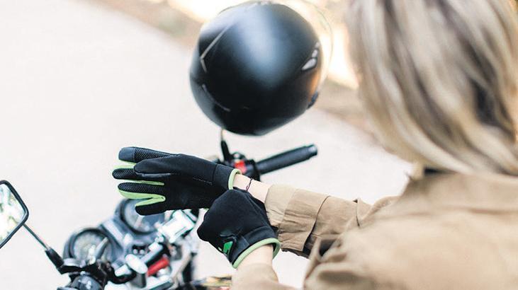 zorunluluk geldi eldiven arayisi artti 5ZHplLLc.jpg