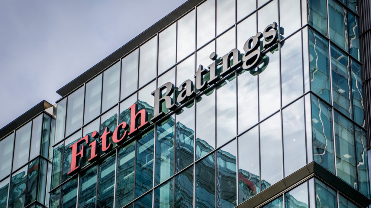 Fitch: Türkiye Bankaları 2025’te Kredi Büyümesine Liderlik Etti