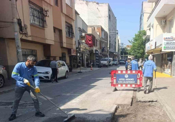 akdenizde-yol-ve-kaldirimlar-yenileniyor-ZlyRO4LP