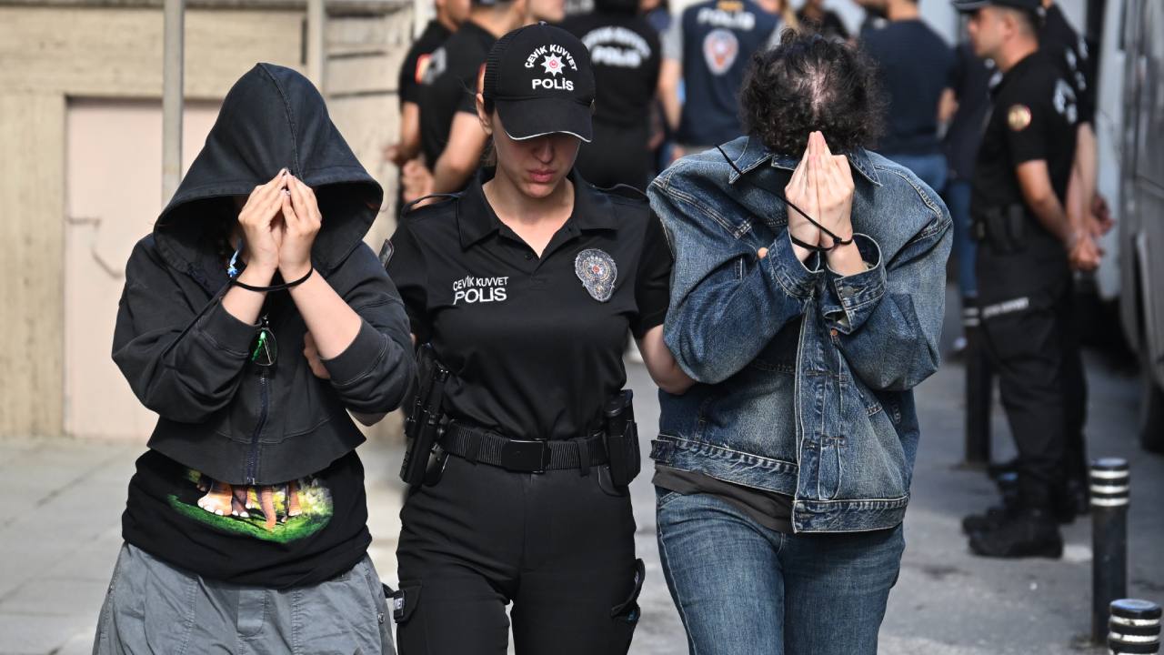 Uluslararası forex dolandırıcılığı operasyonu: 54 şüpheli adliyede