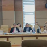 Yaklasik 2 yil sonra toplanan komisyonda ortalik gerildi muhalefet vekilleri gurcani istifaya cagirdi I5w1bkdp